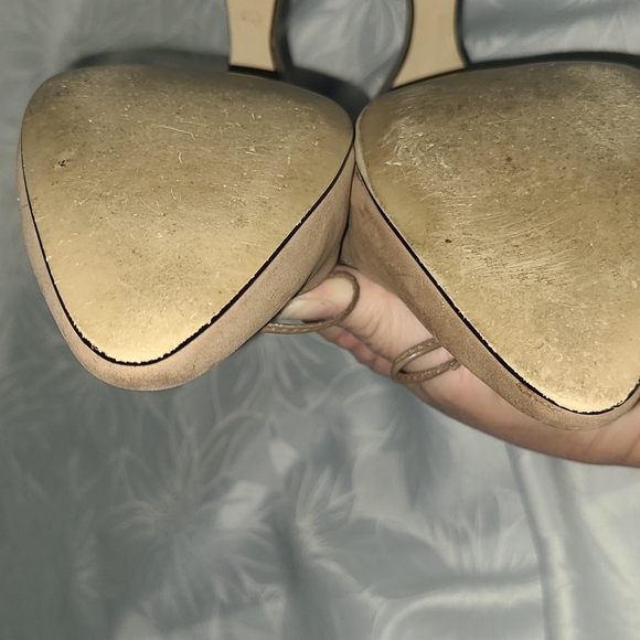 Borelli Suede Pumps - Picture 10 of 15